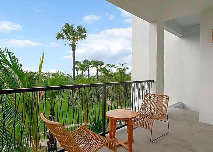 Palm Springs 4*